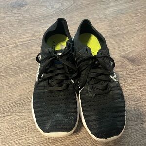 Nike Tennis Shoes